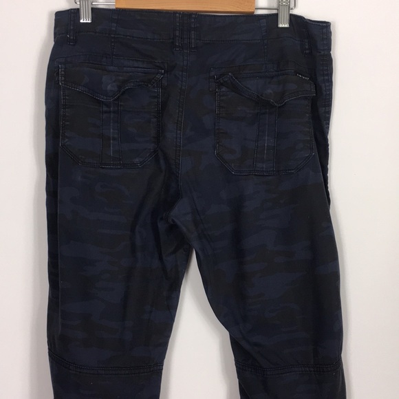 🛑🛑 SOLD!! Sanctuary Blue Camo Jogger Pants - Picture 5 of 8
